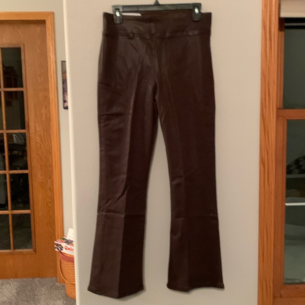Frame Jetset Crop Mini Boot Jeans, Espresso Coated. Size 30-34